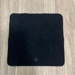 Apple Black Cleaning Cloth
